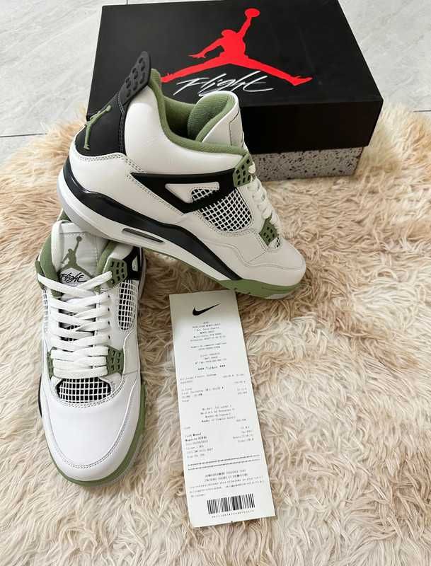 Jordan 4 Retro Seafoam  R.41