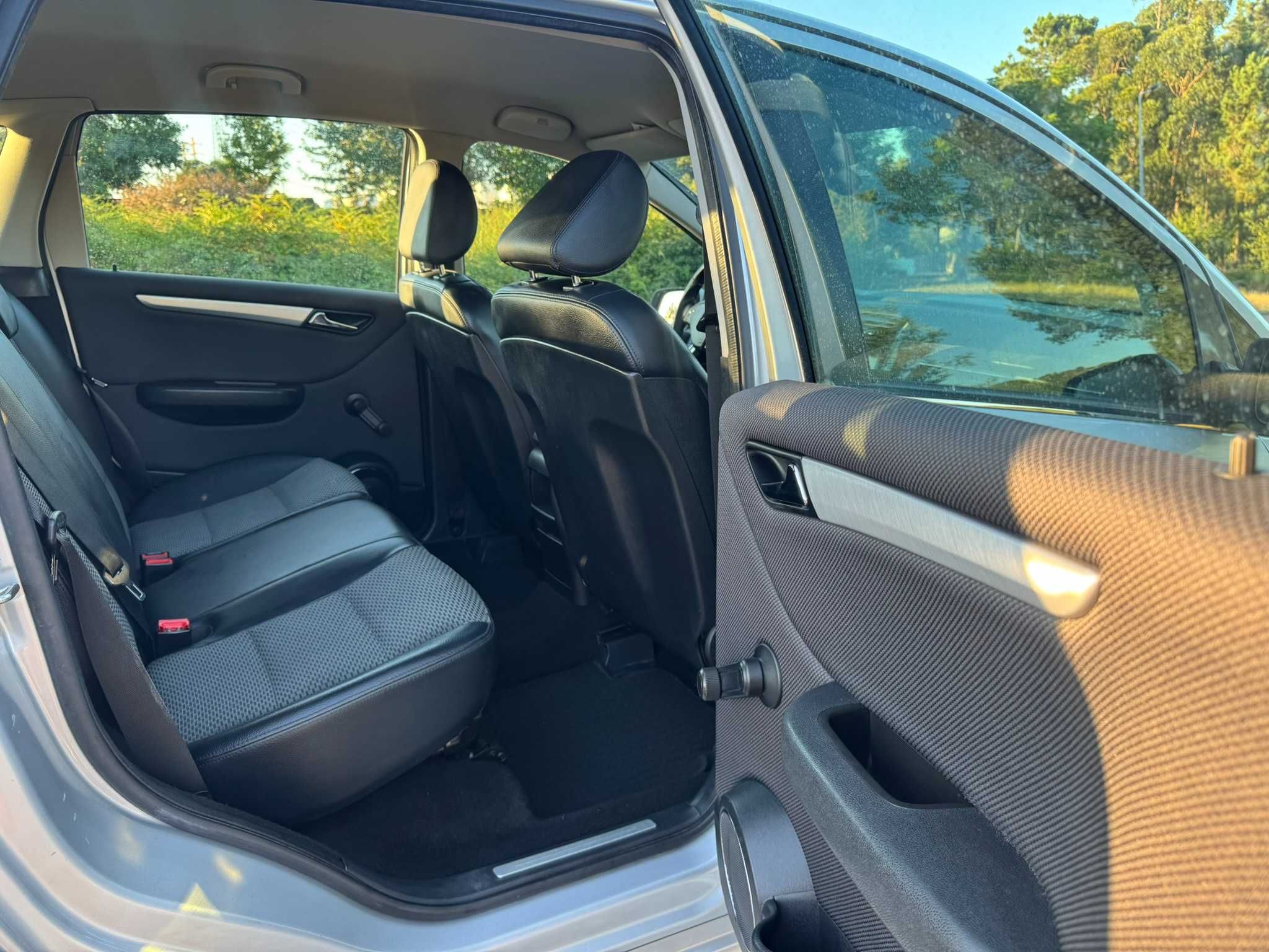 Mercedes-Benz B 180 CDI Elegance