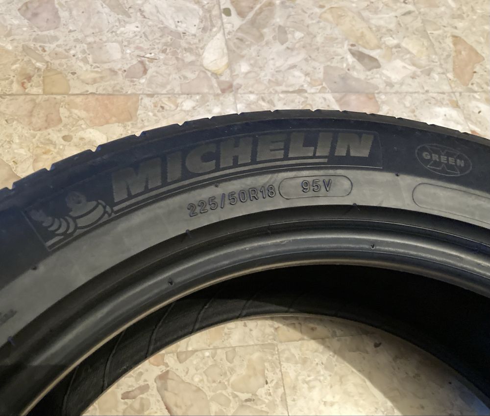 Pneus 225 50 R18 Michelin Primacy Par