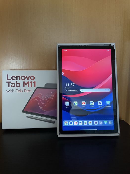 Tablet Lenovo Tab M11 com caneta.