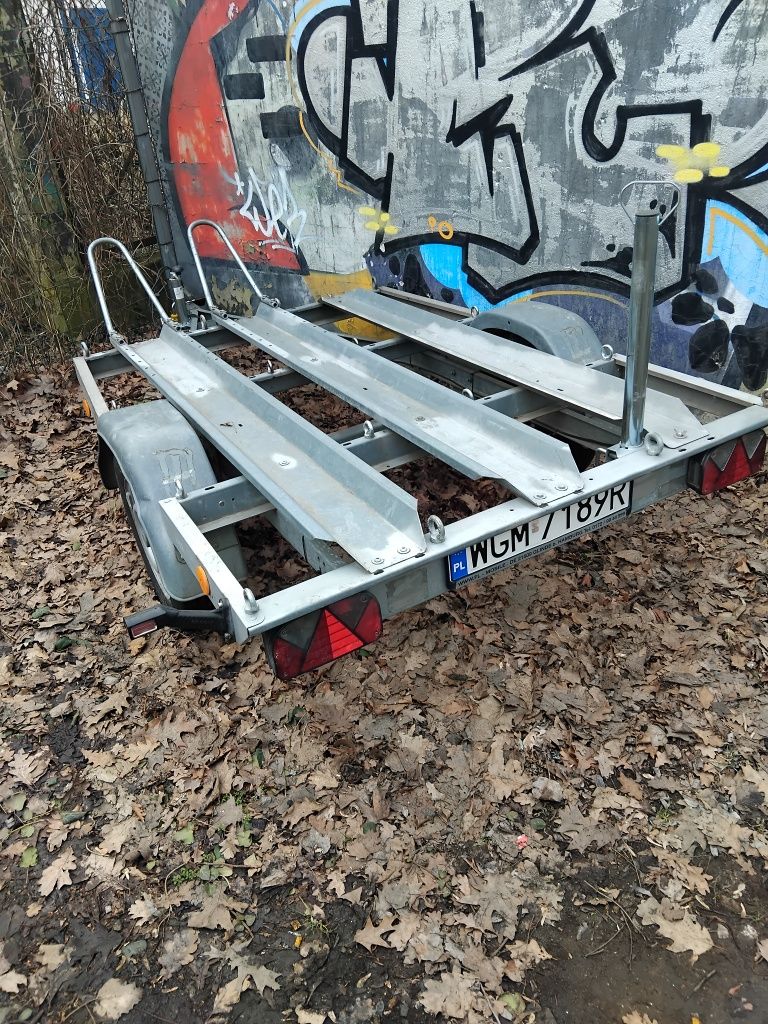 Przyczepa niemiecka MT do przewozu motocykli