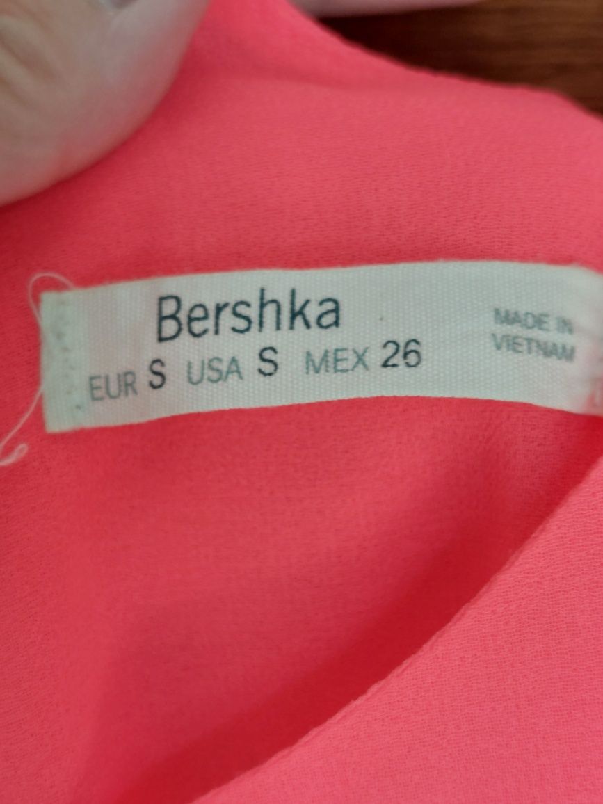 Top Bershka Tam. S