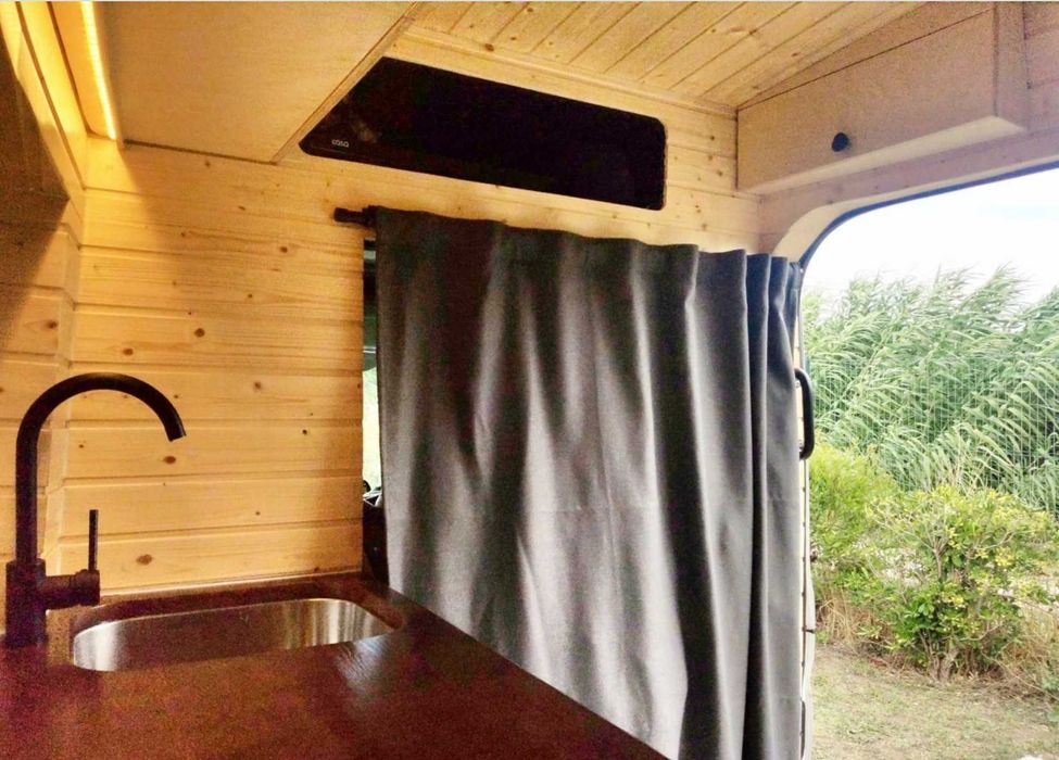 Autocaravana Campervan Ford Transit MK8