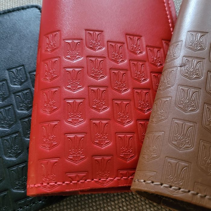 Шкіряна обкладинка на паспорт  Шкіра. Кожа