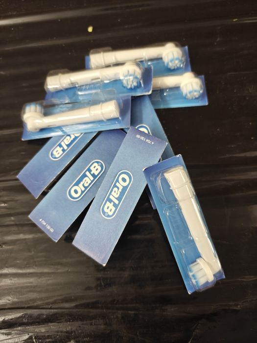 Końcówki szczoteczki do zębów ORAL- B