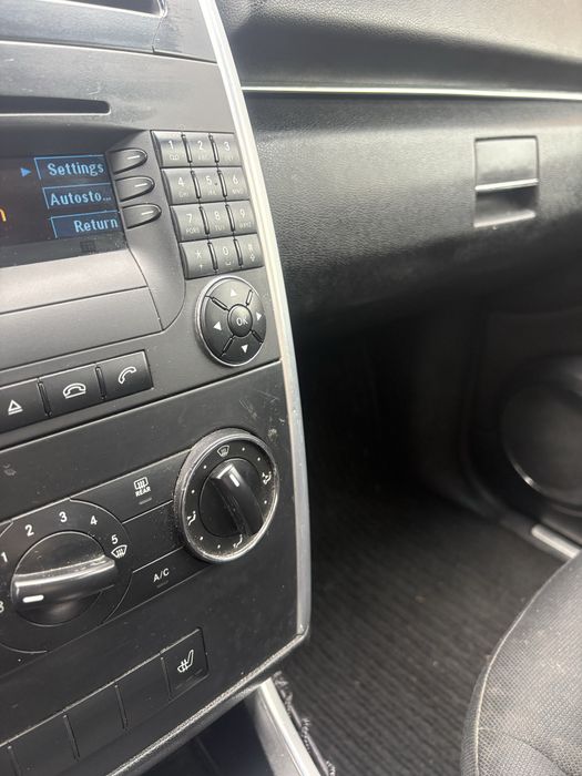 Mercedes- Benz 180 CDI, automat, 2005r. Disel, 2 komplety opon