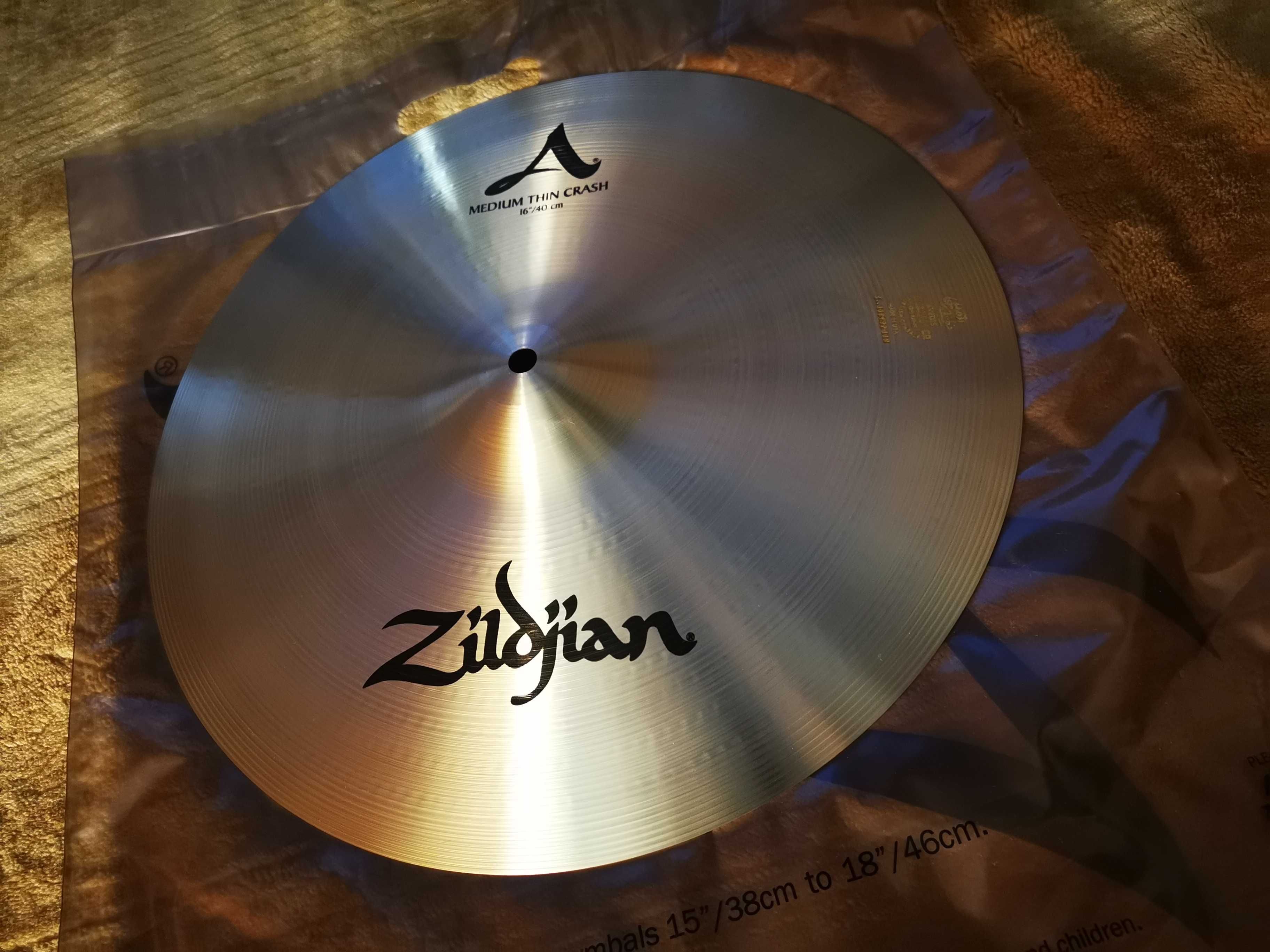 NOWY Zildjian A Medium Thin Crash 16" talerz perkusyjny