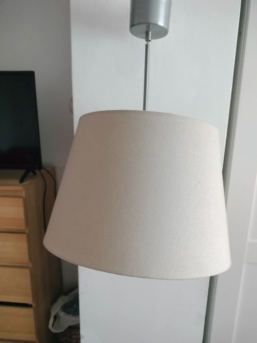 Candeeiro de teto novo sem etiquetas