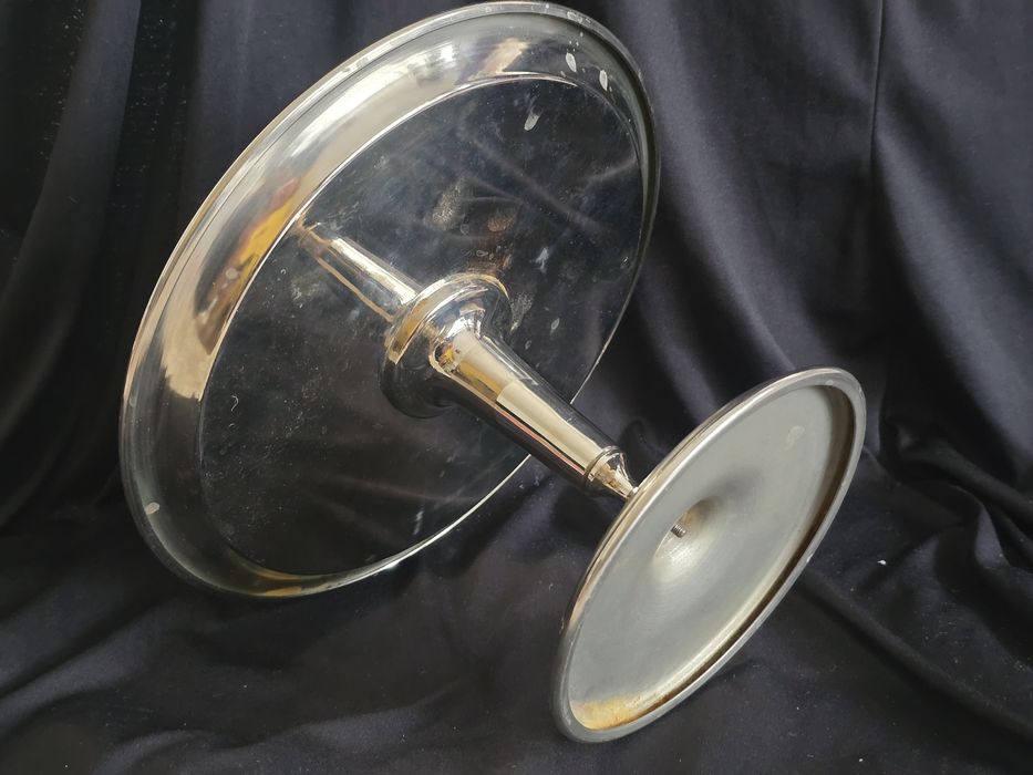 Zestaw: taca, filiżanki,  cukiernica,  patera na nodze retro prl