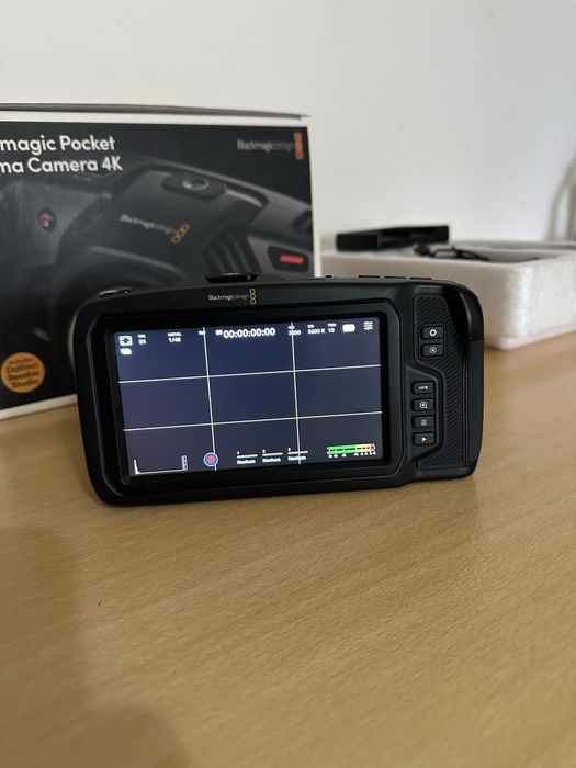 Blackmagic Pocket Cinema Camera 4k em Excelente Estado