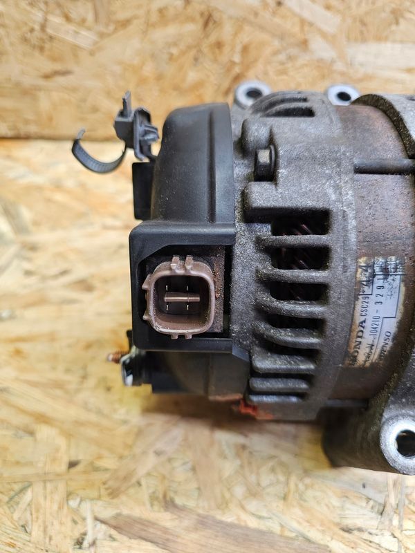 Honda 2.0/2.4 k20a6 k20z2 k24a3 V-tec Vtec Alternator -3291 denso ben