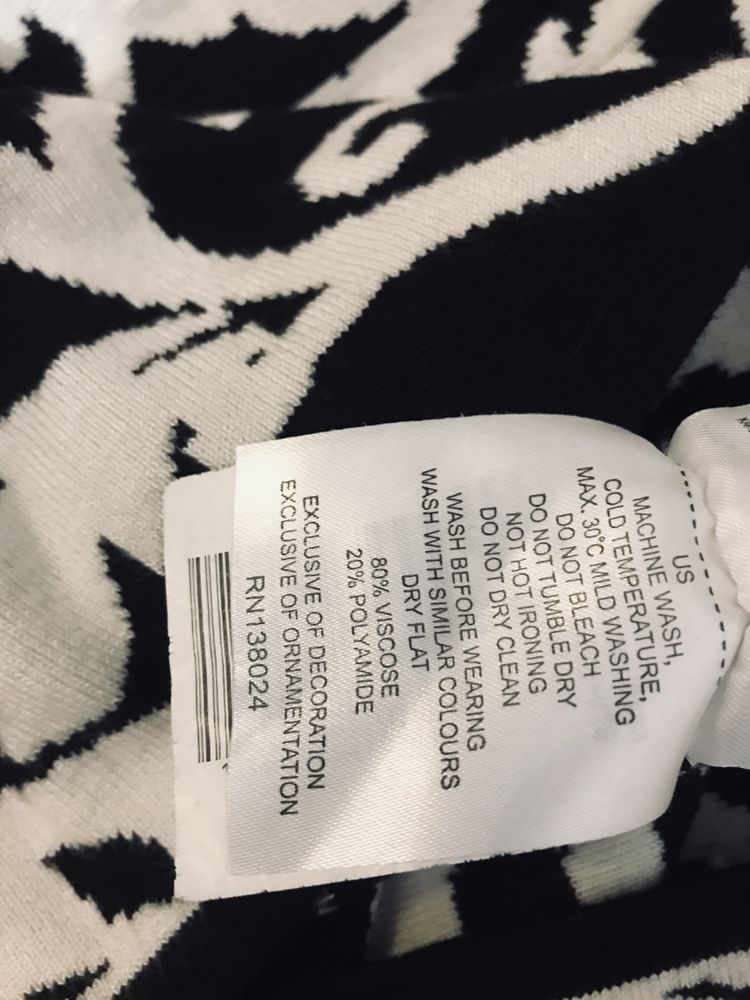 Sukienka sweterkowa Amisu dlugi sweter 34 XS  80% wiskoza