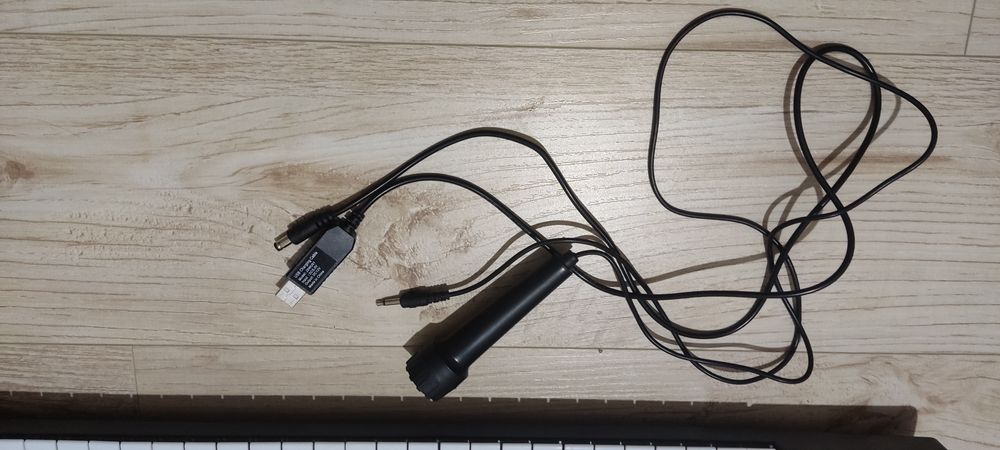 Дитячий синтезатор піаніно