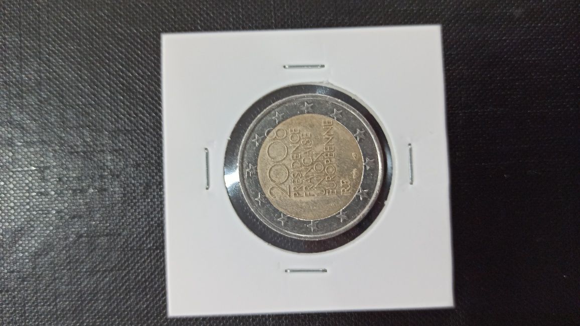 Moedas comemorativas de 2 Euros em Alvéolos