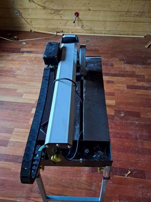 Плиткоріз водяний оренда