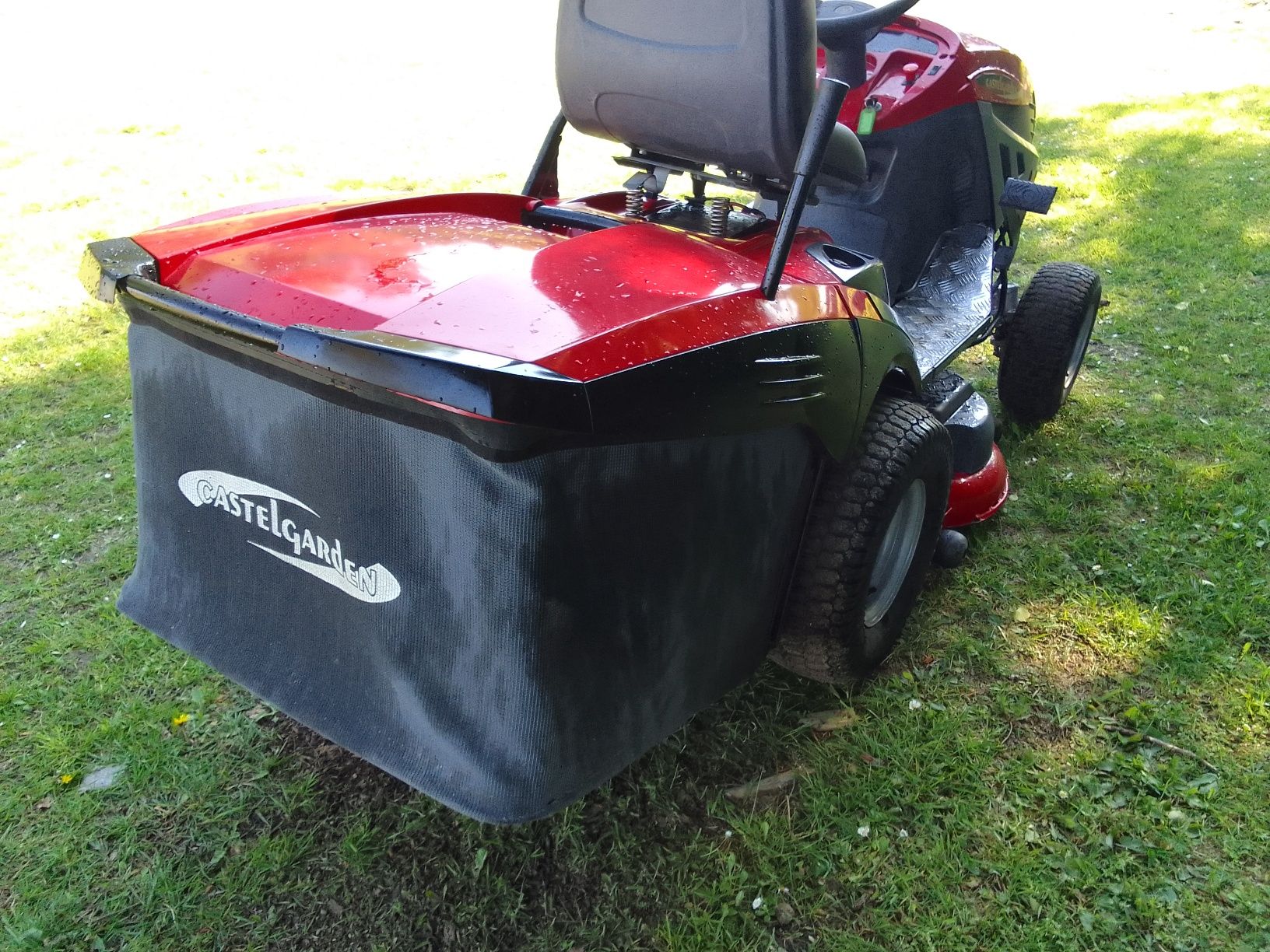 Kosiarka traktorek Castel Garden XHT 21 AWD