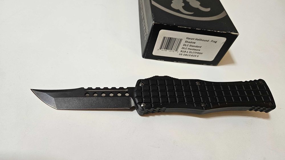 Nóż Nóż Microtech Hera Hellhound Shadow Signature Series full DLC