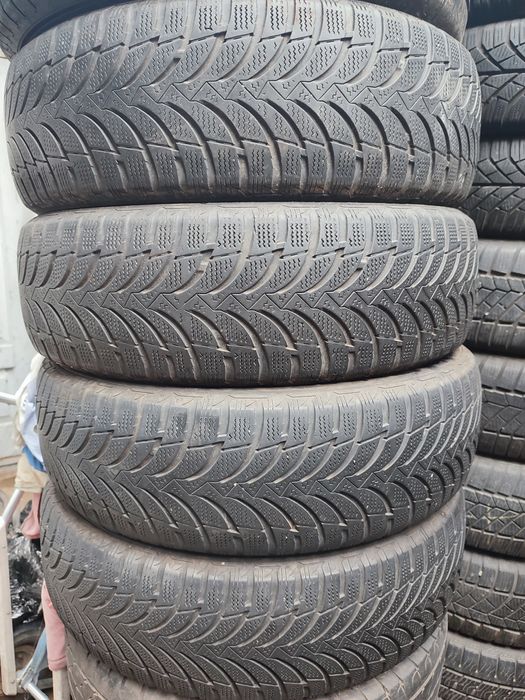 Шини Нексен 225/70/16; гарний зимовий комплект, з Німеччини