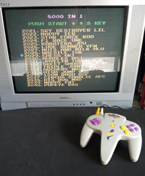 Mega joy 2000 com 5000 jogos retro