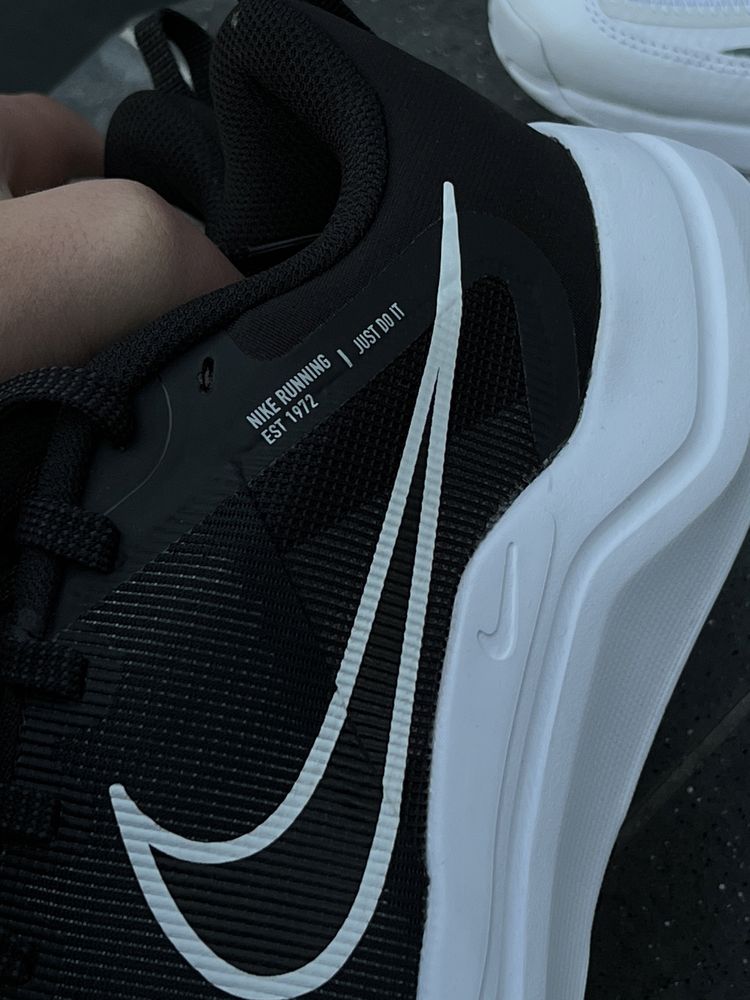 Nike DOWNSHIFTER кросівки найк чоловічі мужские взуття