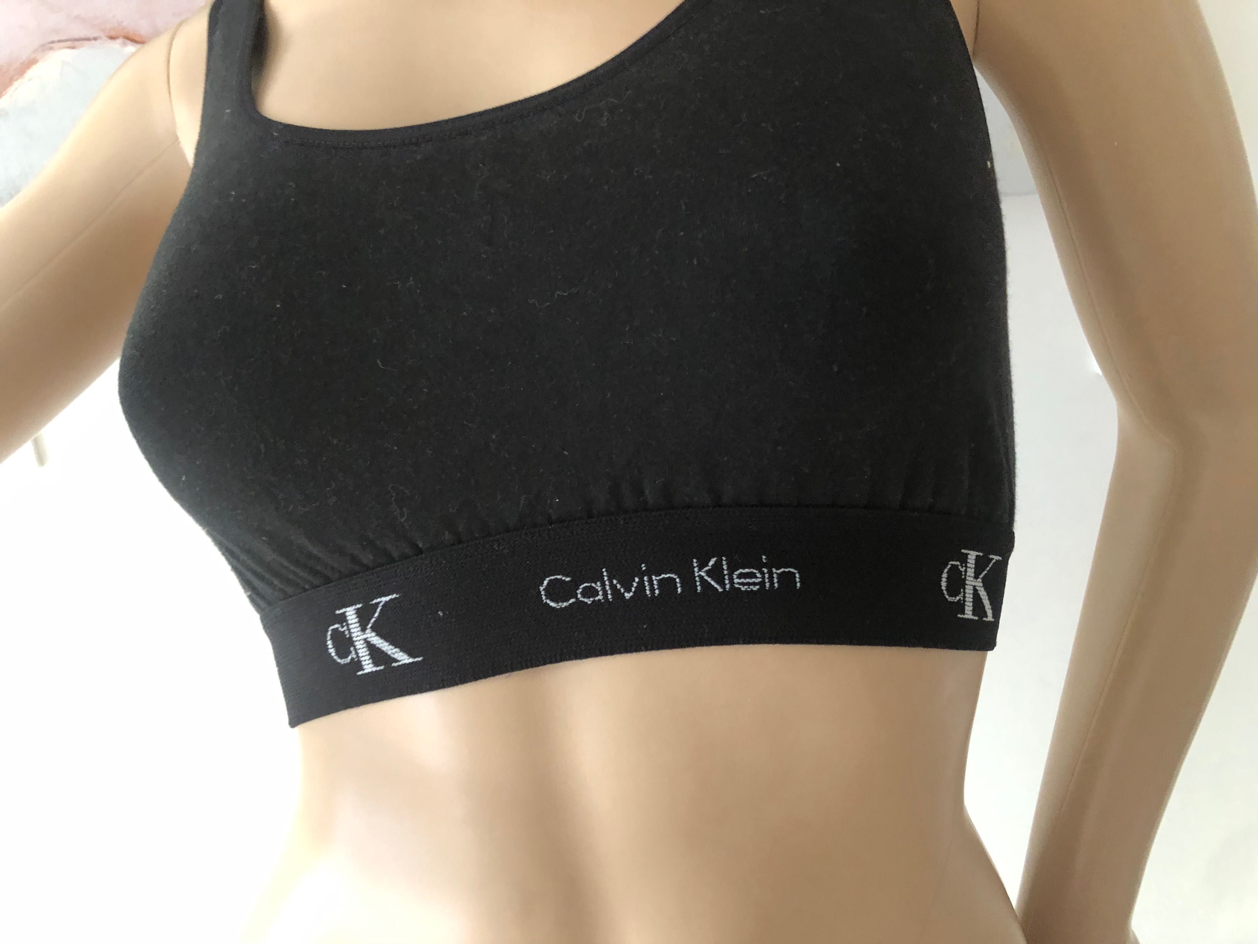 top, koszulka fitness Stanik sportowy Calvin Klein r 70 b