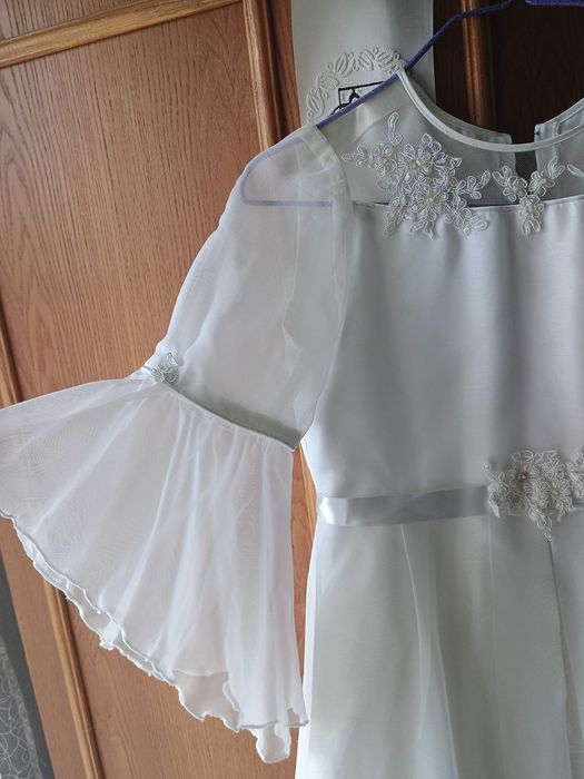 Плаття на перше причастя