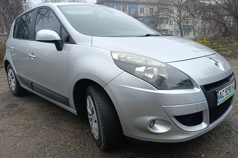 Продам Рено Сценик 3 ,2011г.в