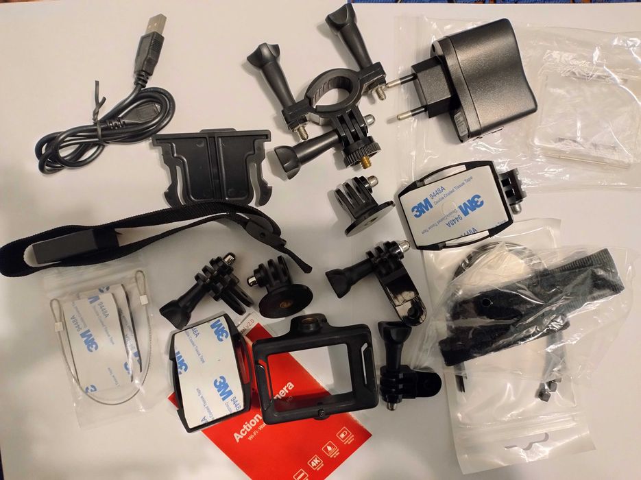 Kamera sportowa EKEN H9 Action Camera FHD 4K Zestaw Komplet