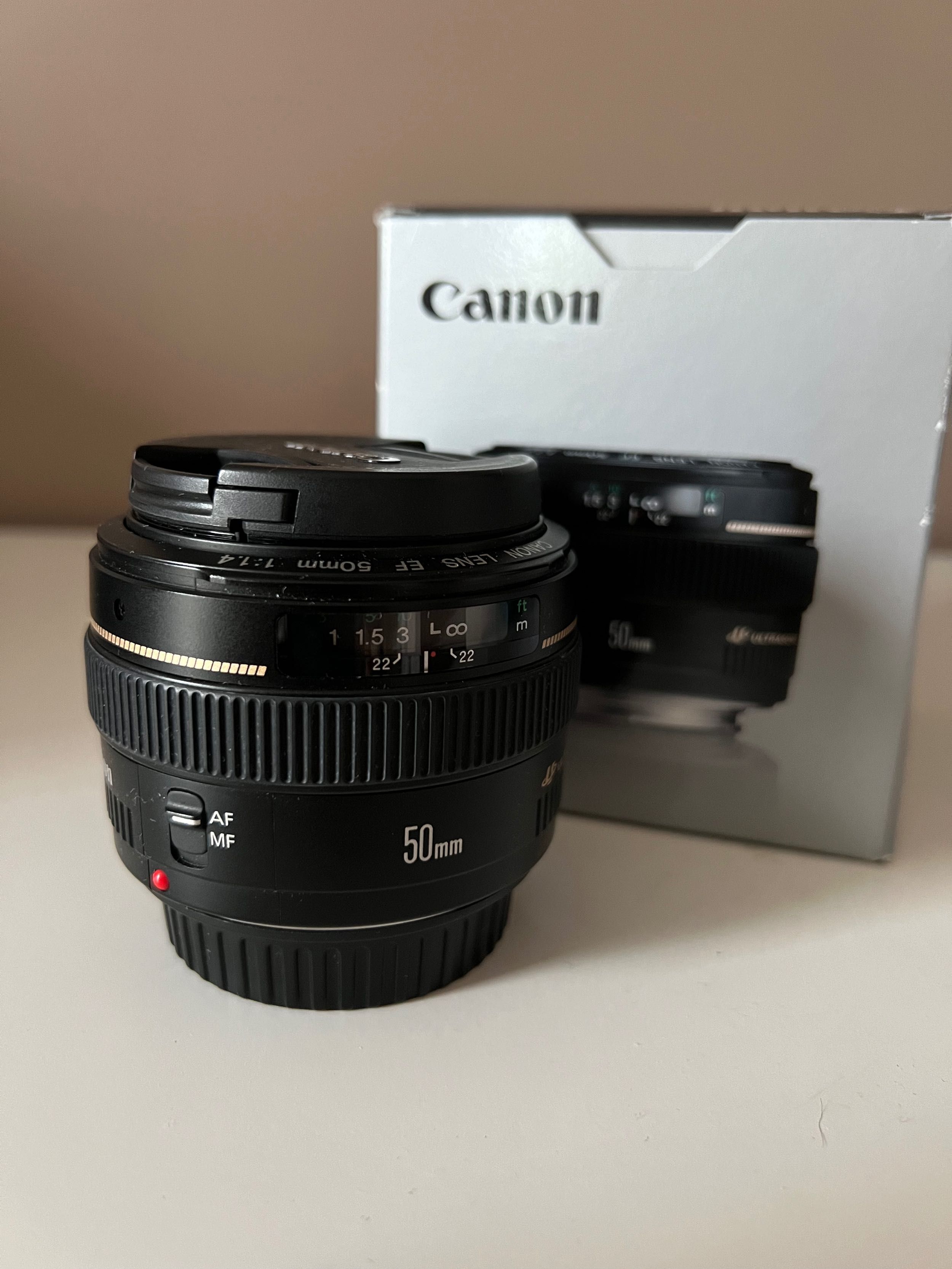 Canon EF 50mm f/1.4 USM