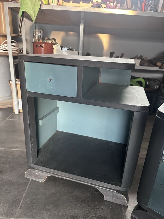 Szafki nocne drewniane (2 szt.)