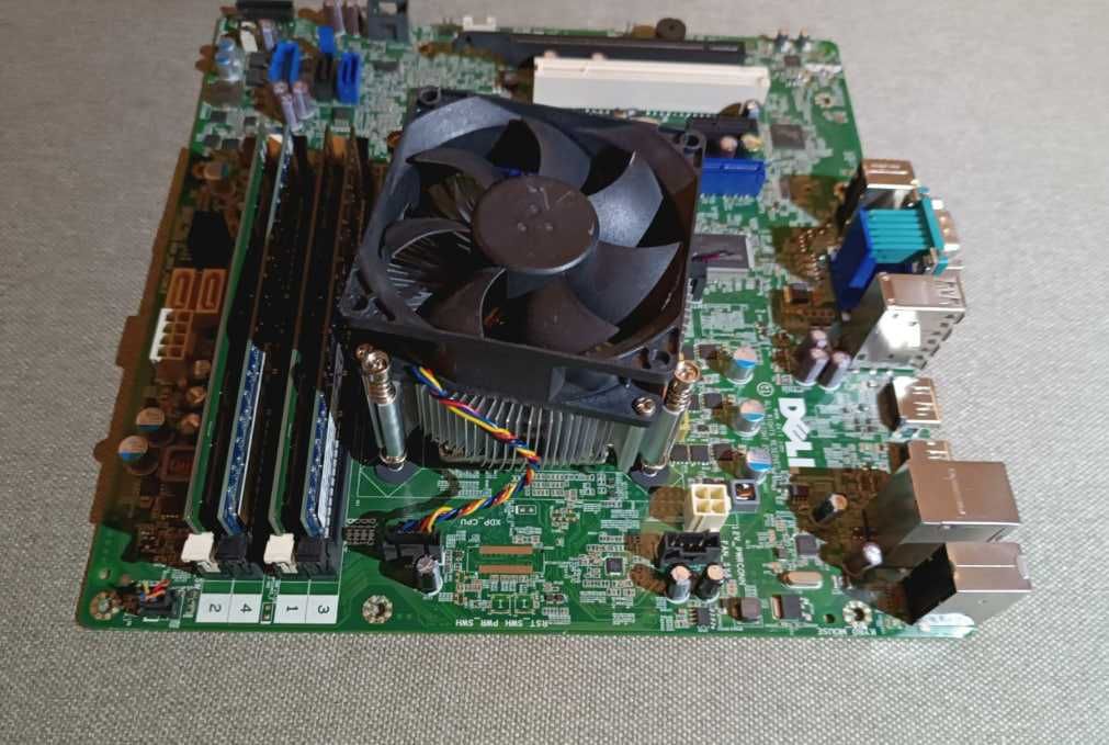 Комплект DELL T1700: материнська плата + i5-4440 + 8 ГБ DDR3