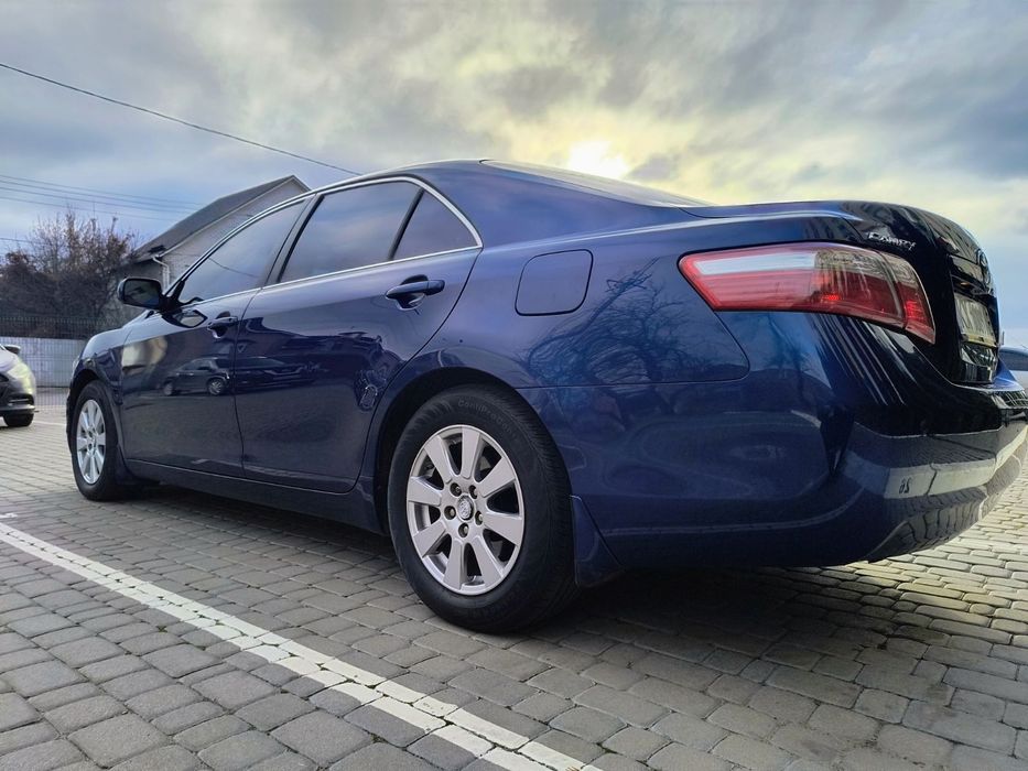 Продам хорошую Тоёту!!!