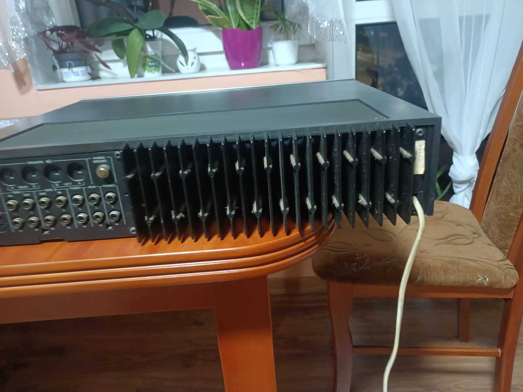 Wzmacniacz PHILIPS 305
