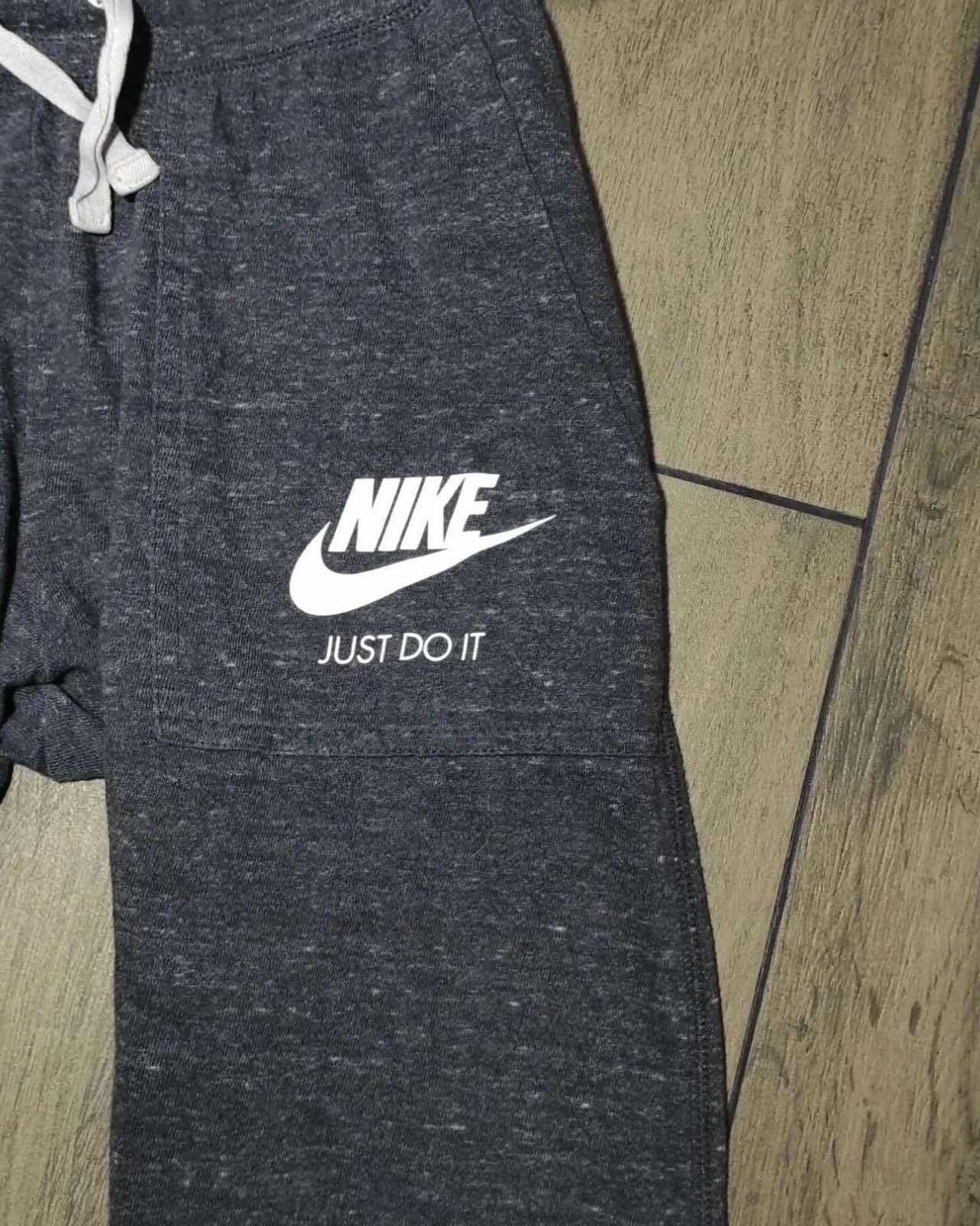 Жіночі спортивні штани nike just do it розмір S