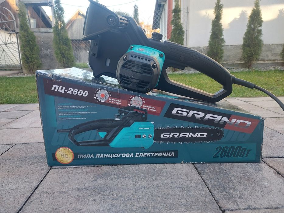 Электропила Чехія Гранд 2600Вт  Нова