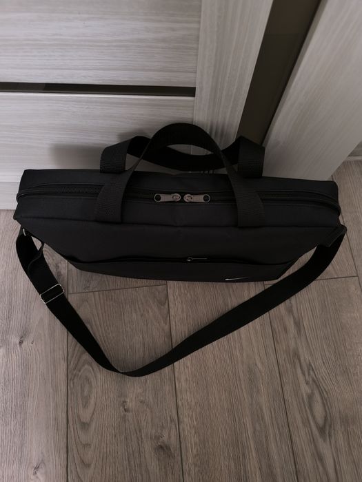 Сумка під ноутбук 15,6*40см.пом'якшена Nike опт роздріб