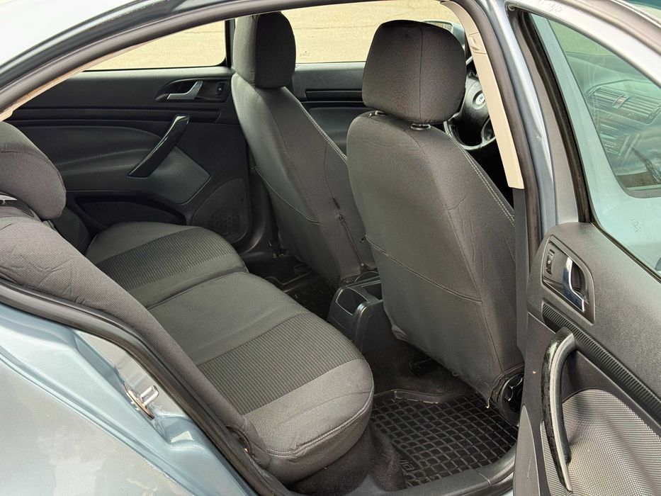 Продам SKODA Octavia а5 2006р 1.6газ-бенз