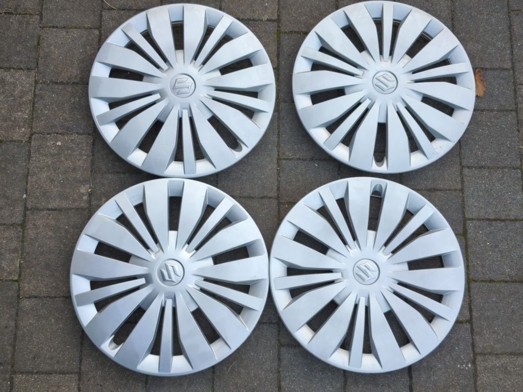 Kołpaki oryginał Suzuki 15" Swift stan bdb