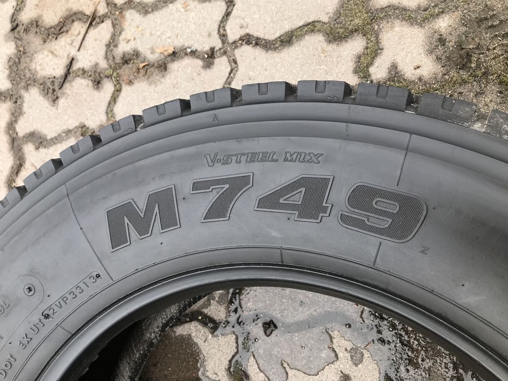 Вантажні шини(резина) 315/60 R22.5 “Bridgestone” M749 - 2шт.