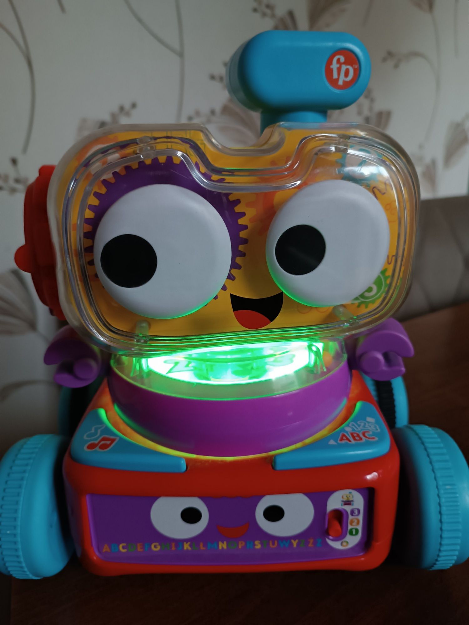 Interaktywny przyjaciel robot 4w1 Fisher Price
