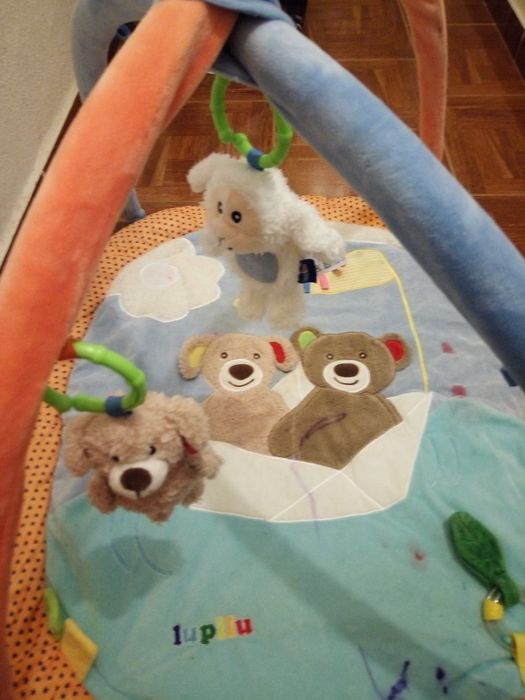Tapete de actividades bebés