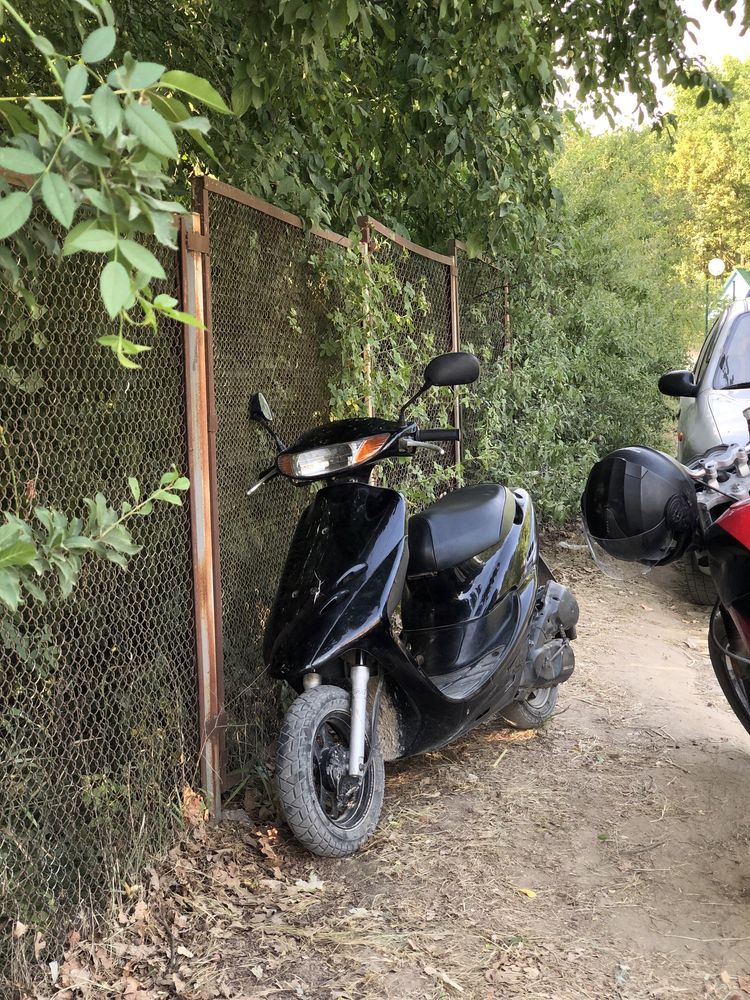 Продам Honda dio AF34