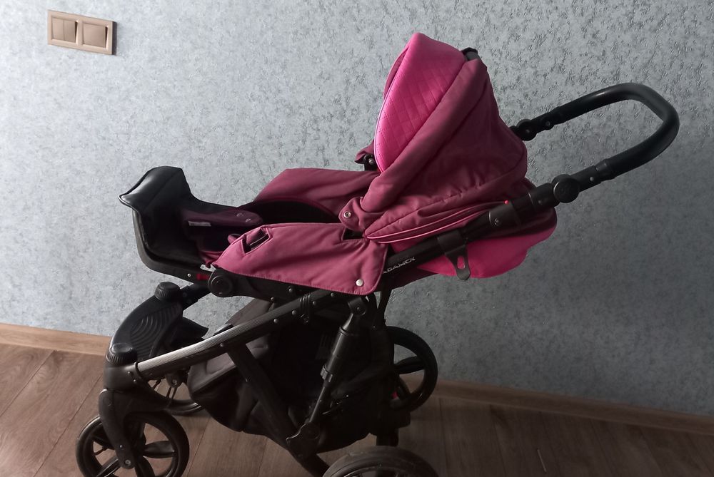 Продається Коляска