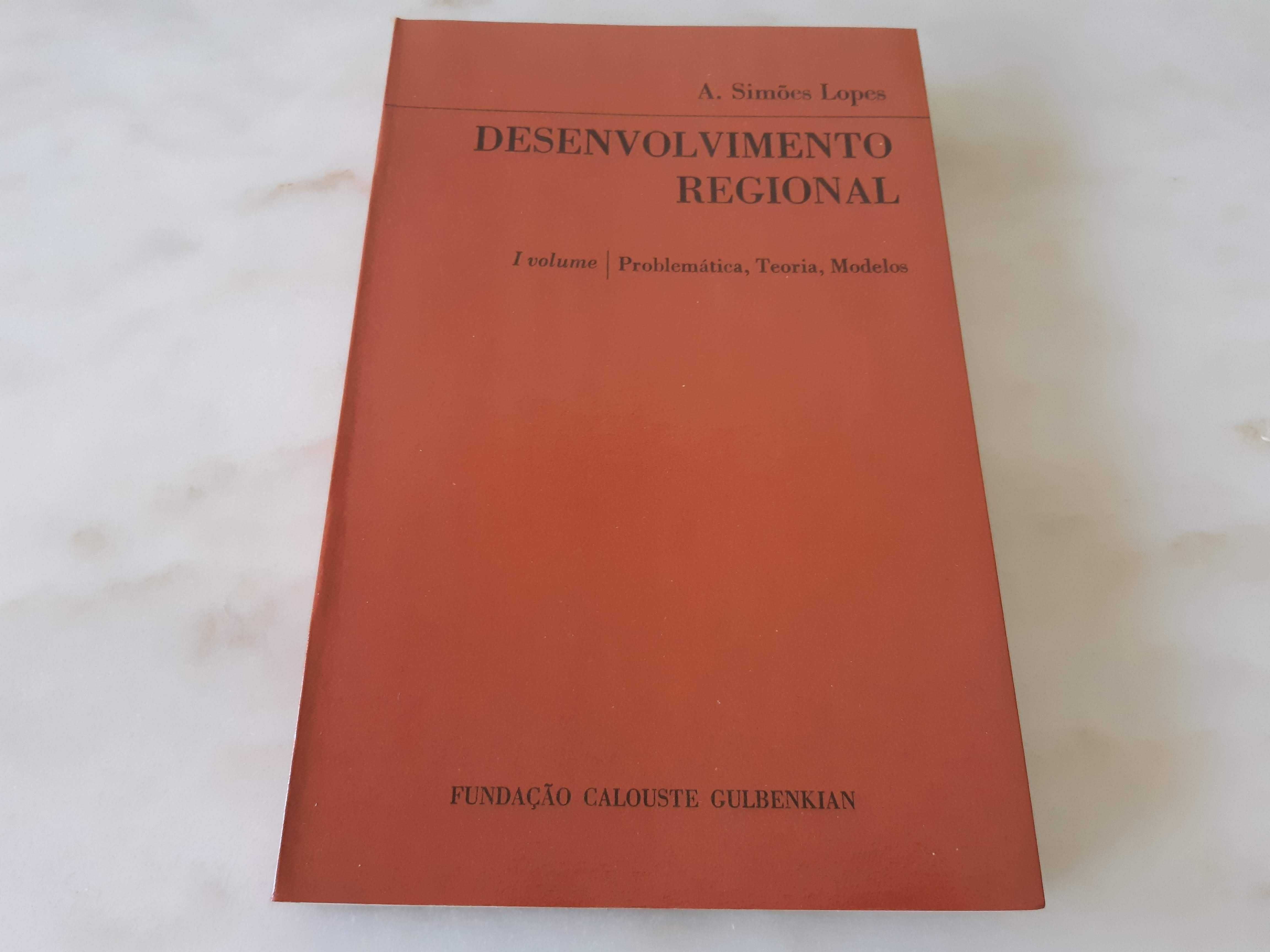 Livro "Desenvolvimento Regional", de Simões Lopes, como novo