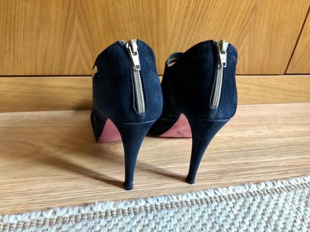 Sapatos salto alto, número 38/39