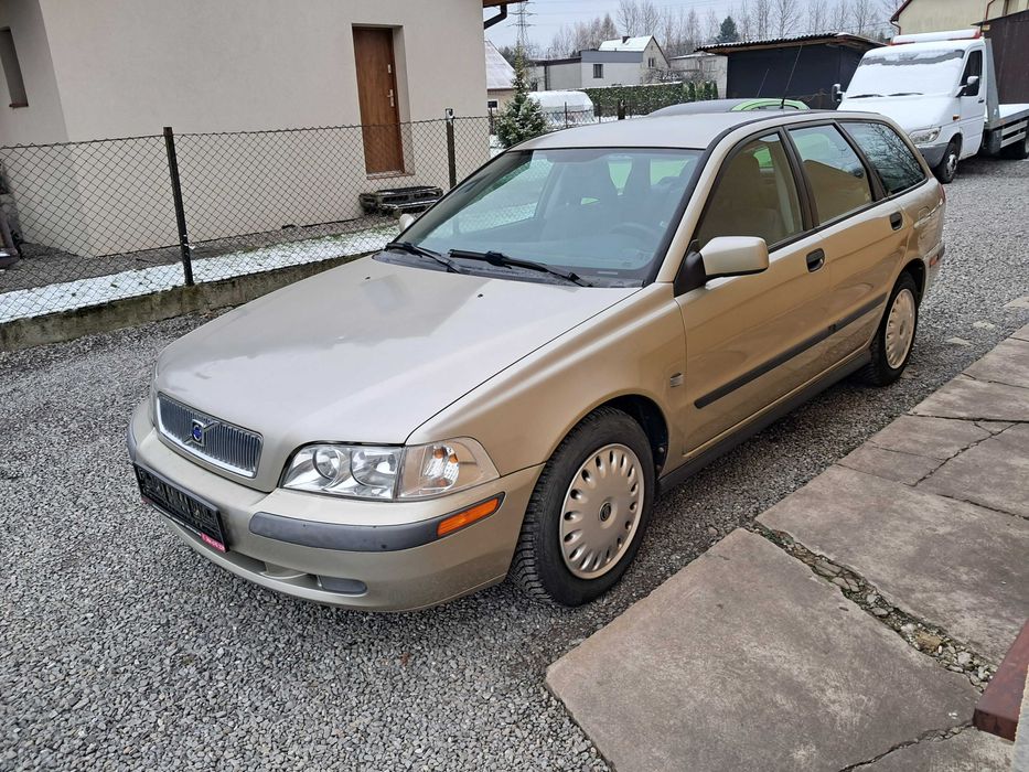 Volvo v40 1.8benzyna 97.000km