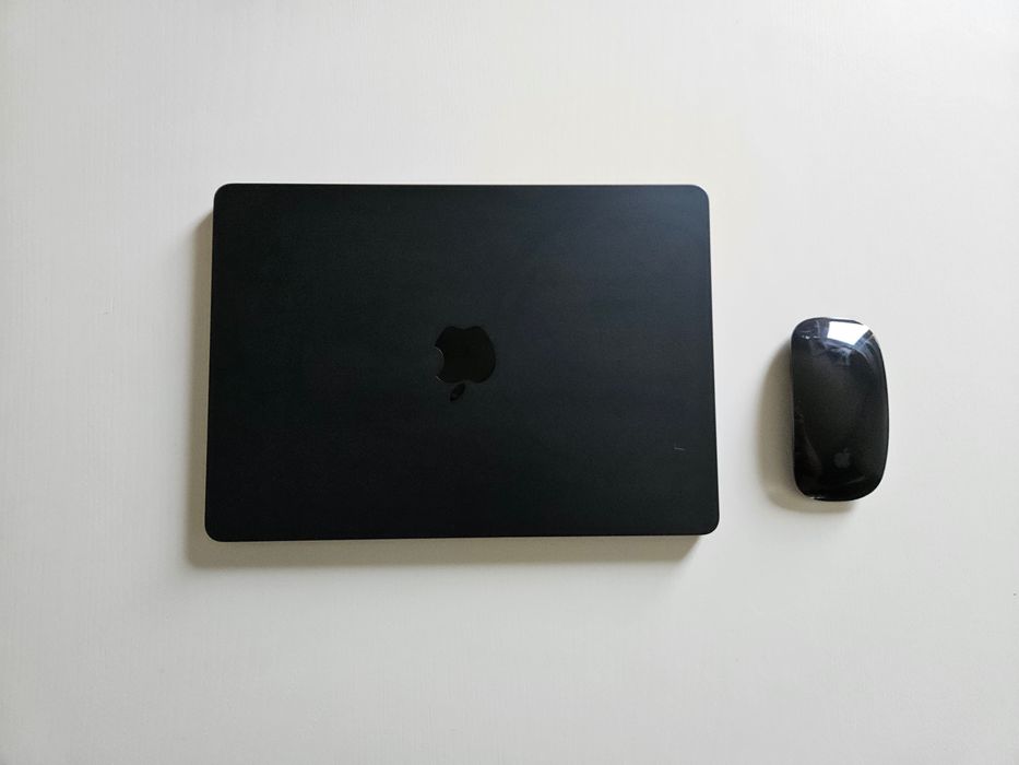 Apple  MacBook Air M2 (2022) | 16GB RAM | 256GB SSD