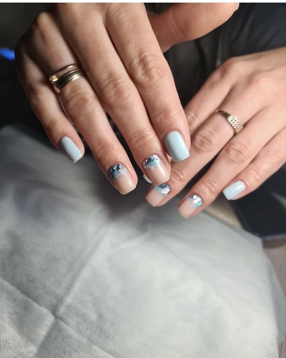 Манікюр, педикюр