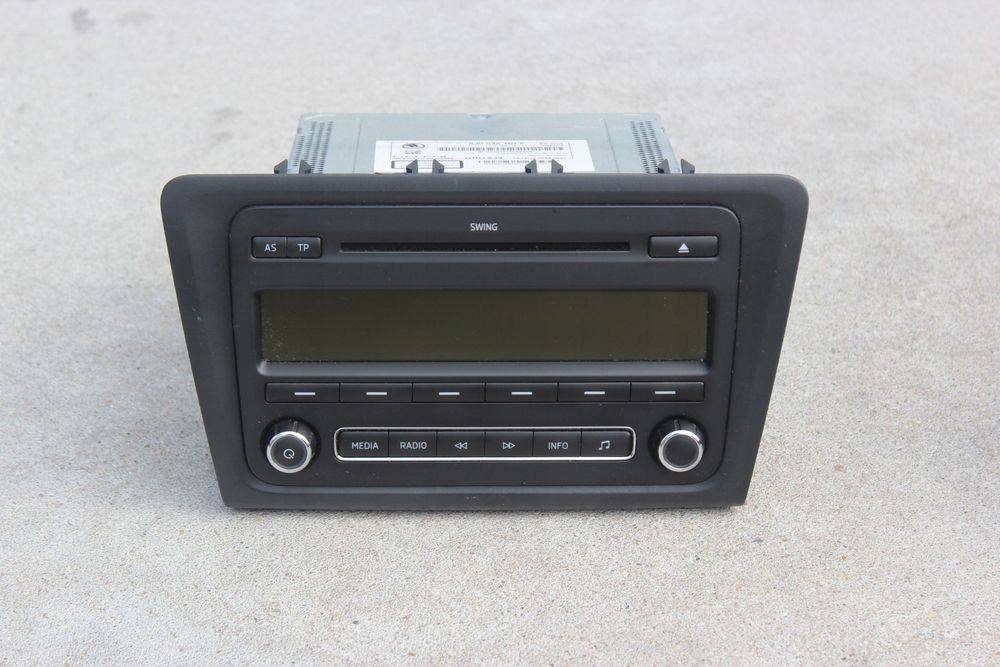Radioodtwarzacz Radio Skoda Rapid 5J0035161F