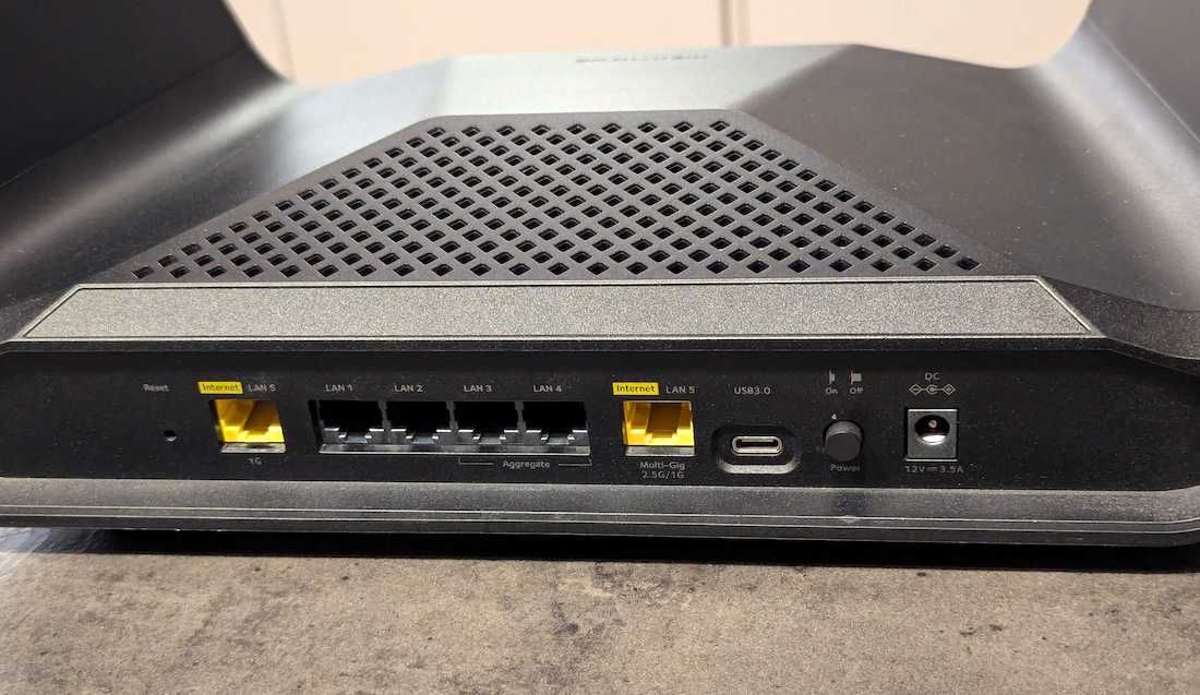 Router WiFi NETGEAR Nighthawk AXE7800 (RAXE300) WiFi 6E